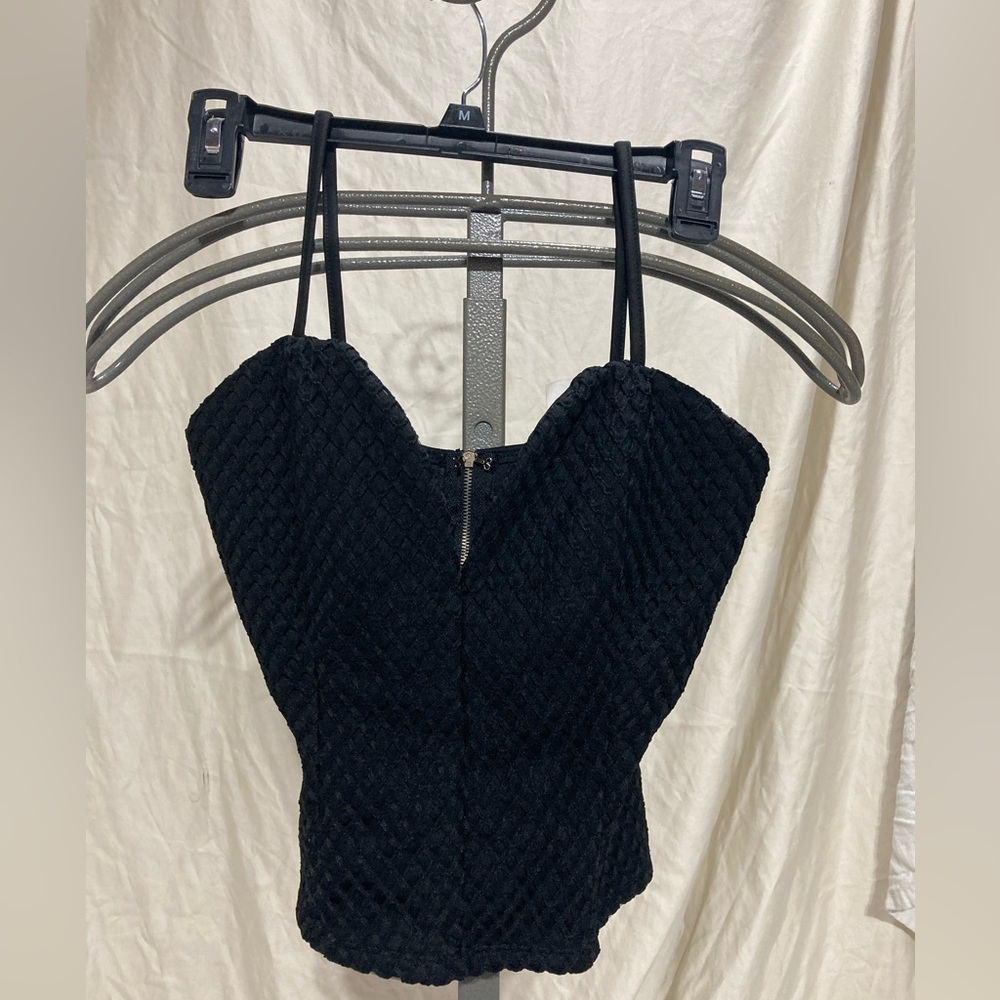 Gracie Black crop top - deep V cut
